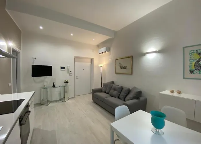Riviera Apartments